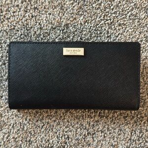 Kate Spade Darcy Large Slim Bifold Wallet